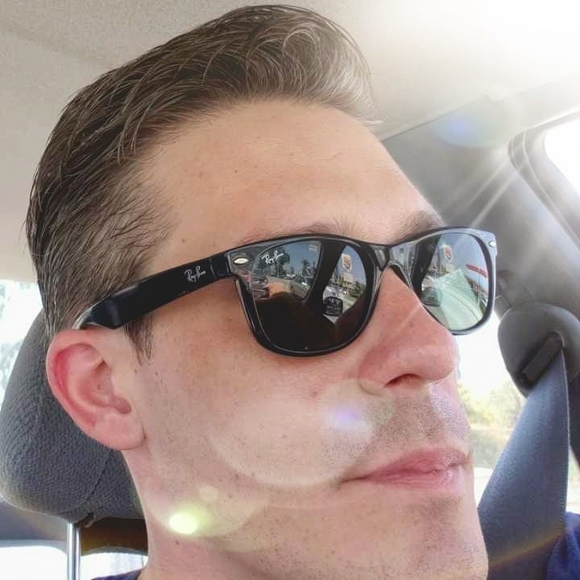 Meet your Posher, Danny - Picture 1 of 1